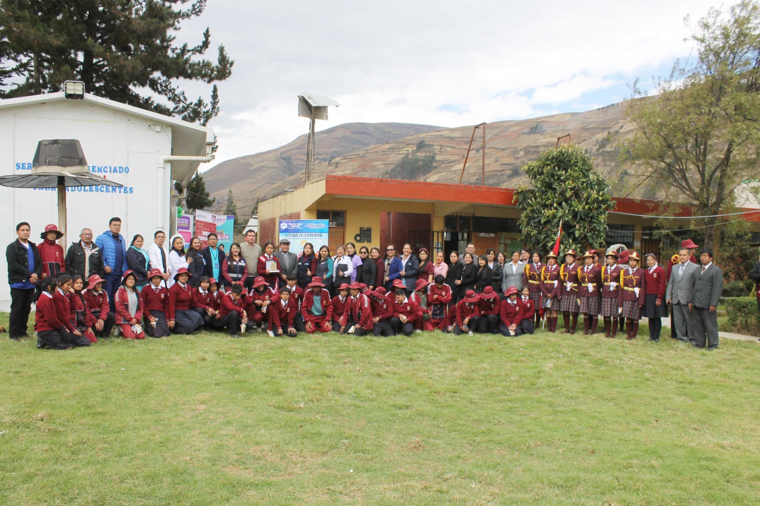 ALIANZA ESTRATÉGICA ENTRE EL SECTOR SALUD Y EDUCACIÓN PERMITIERON INAUGURAR EL PRIMER SERVICIO DIFERENCIADO DE ATENCIÓN INTEGRAL EXTRAMURAL PARA ADOLESCENTE EN LA INSTITUCIÓN EDUCATIVA TÚPAC AMARU II